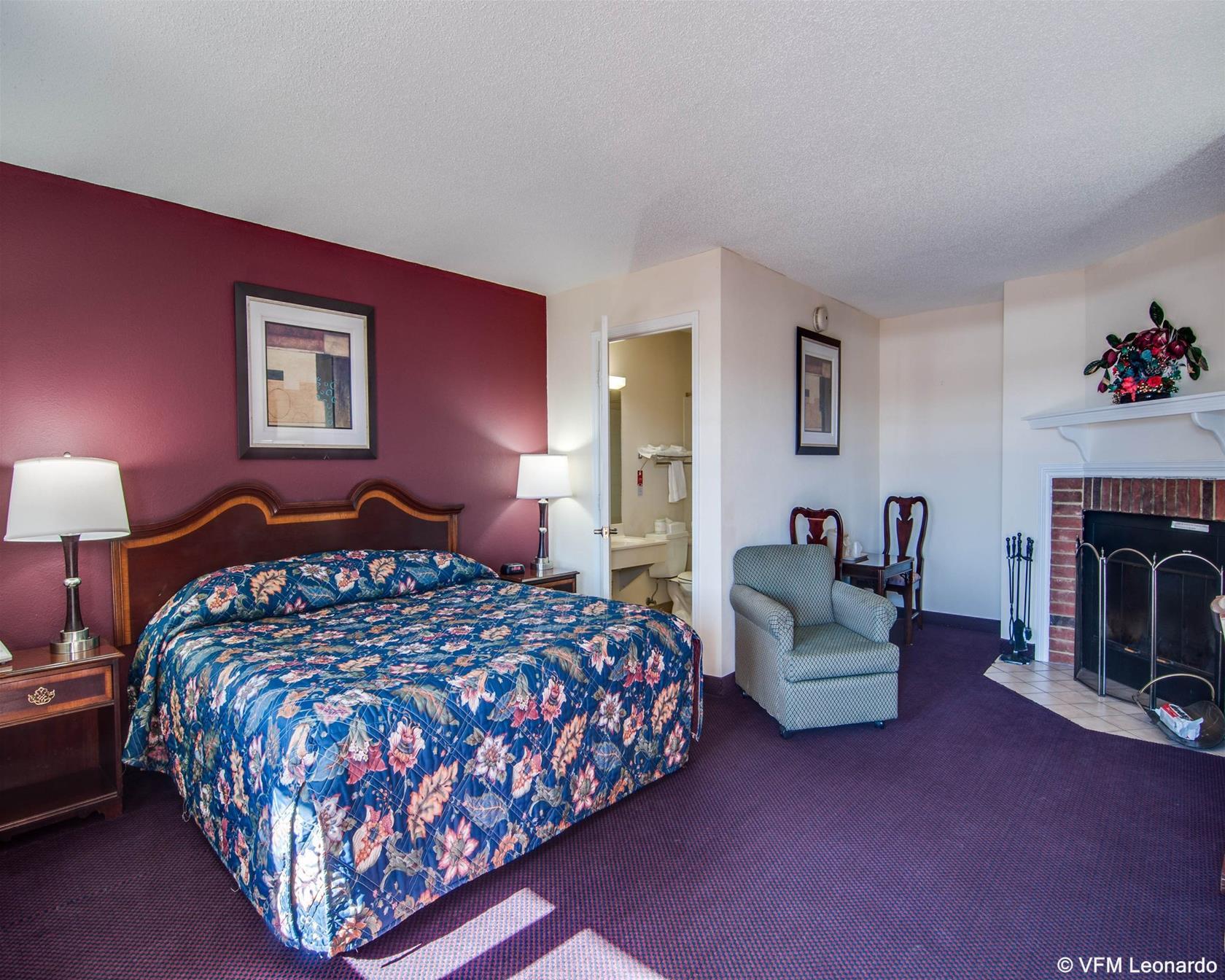 Econo Lodge Glade Springs I-81 Εξωτερικό φωτογραφία